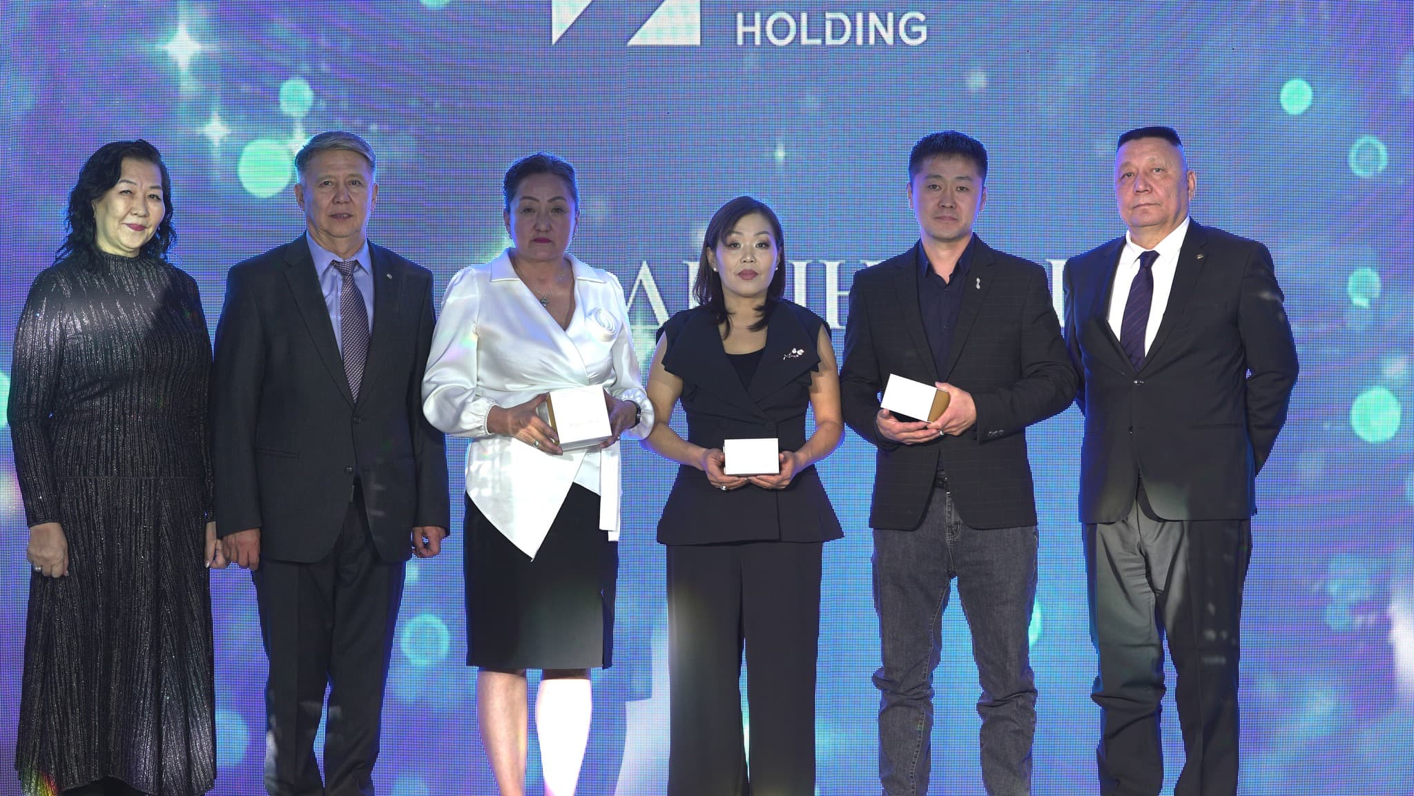 БОСА Холдинг ХХК алдарын бөгжний эздээ тодрууллаа